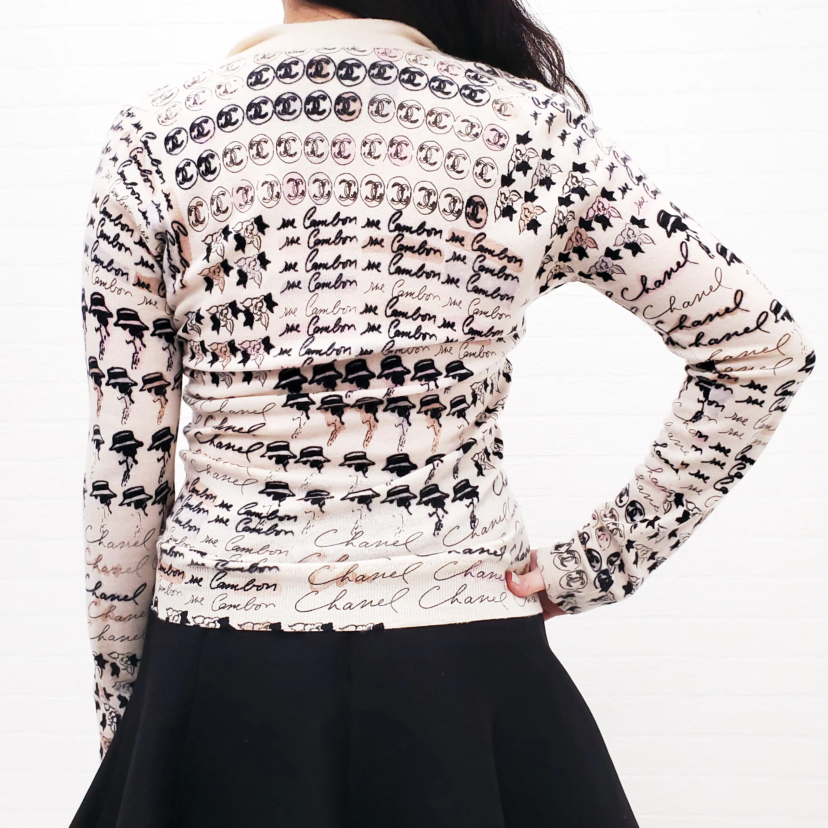 CHANEL CASHMERE LOGO SWEATER WITH COCO CHANEL - SIZE 36 - Image 3