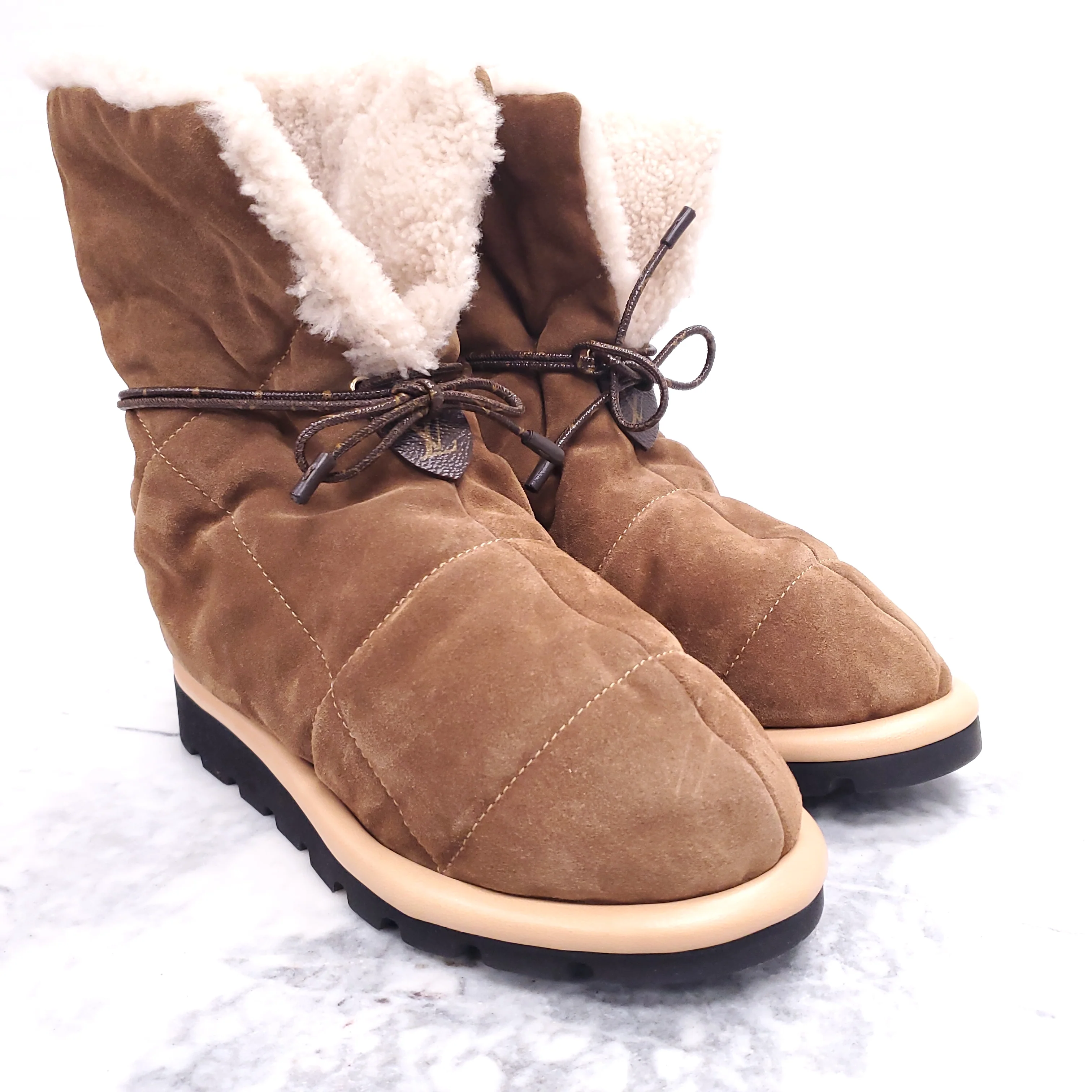 LOUIS VUITTON SUEDE PILLOW BOOTS - SIZE 36 - Image 4
